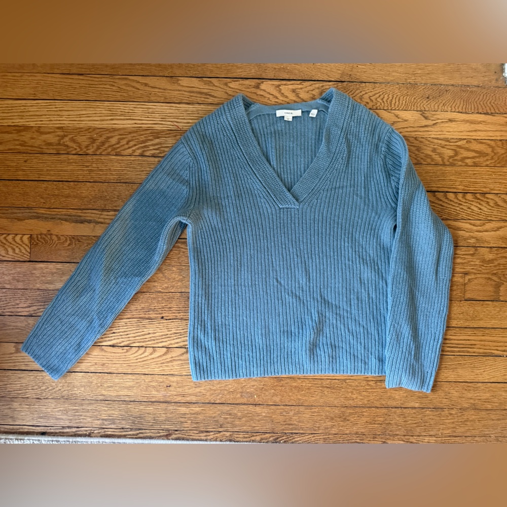 Vince Blue V-Neck Wool Sweater - Size Small - NWOT